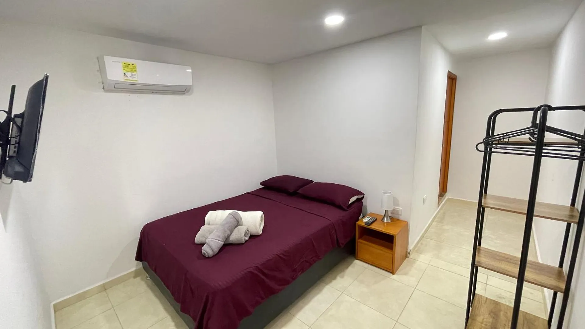 Hotel La Yarolina Sas Cartagena Colombia